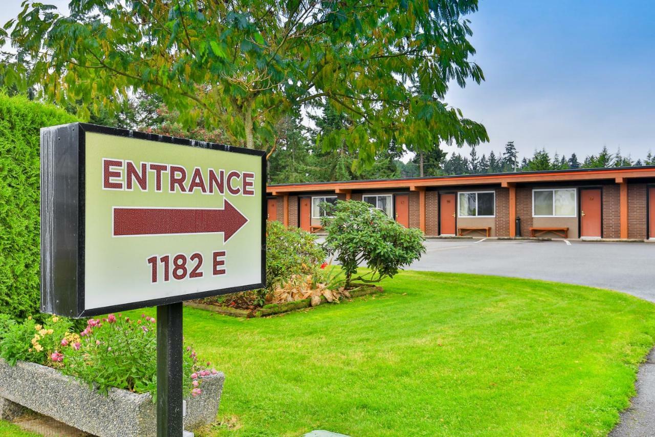 Arbutus Grove Motel Parksville Exteriér fotografie